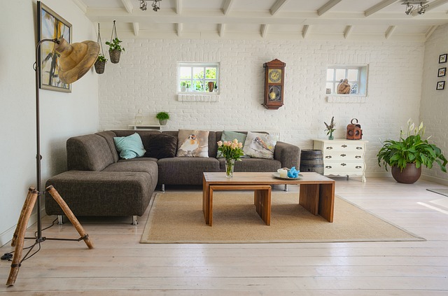 Spring-Ready: Essential Home Repair and Maintenance Tips for Warmer Months