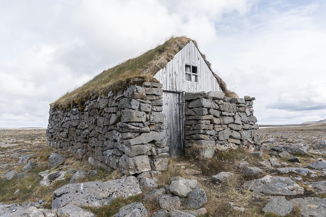 house-640x480-52925732.jpeg