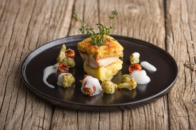 local-food-640x480-66467027.jpeg